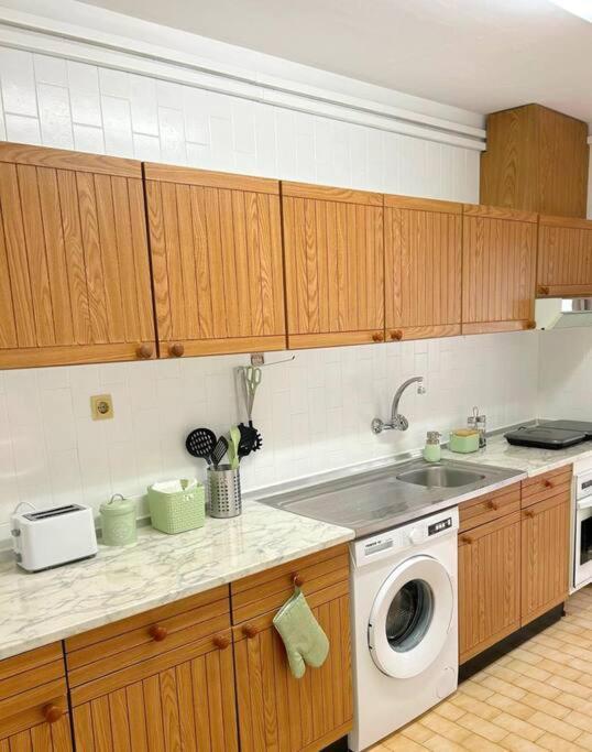 Oporto Music Flat - Very Central & Free Parking Exterior photo